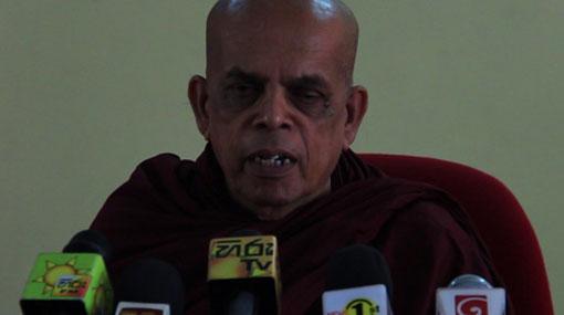 CID pursuing top military officers - Nalaka Thero