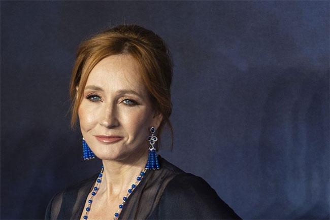 JK Rowling working with police over death threat after voicing support for Salman Rushdie