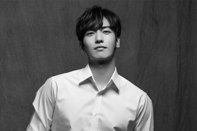 Lee Ji Han, K-pop singer, killed in Seoul crowd crush