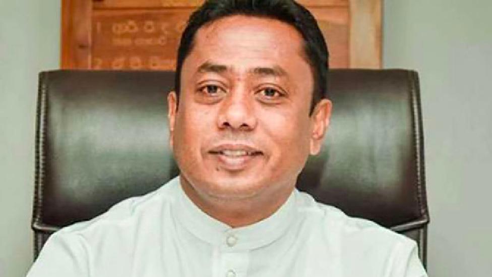 Kurunegala Mayor removed from post