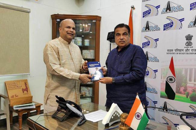Sri Lankan envoy discusses collaboration in transport sector with Indian Minister