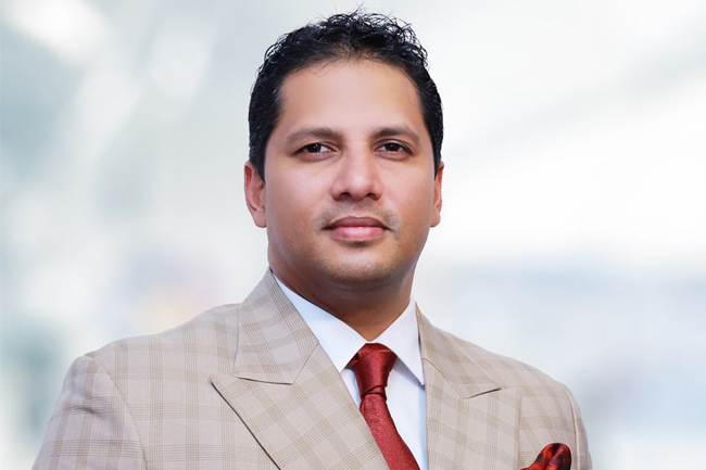Pastor Jerome’s wife and children return to Sri Lanka 