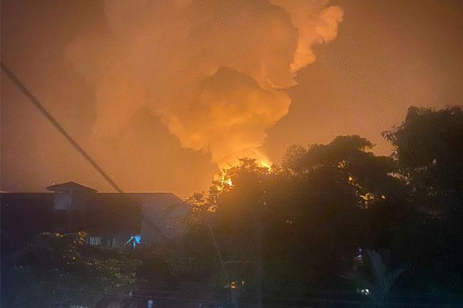 Fire breaks out at chemical storage facility in Homagama