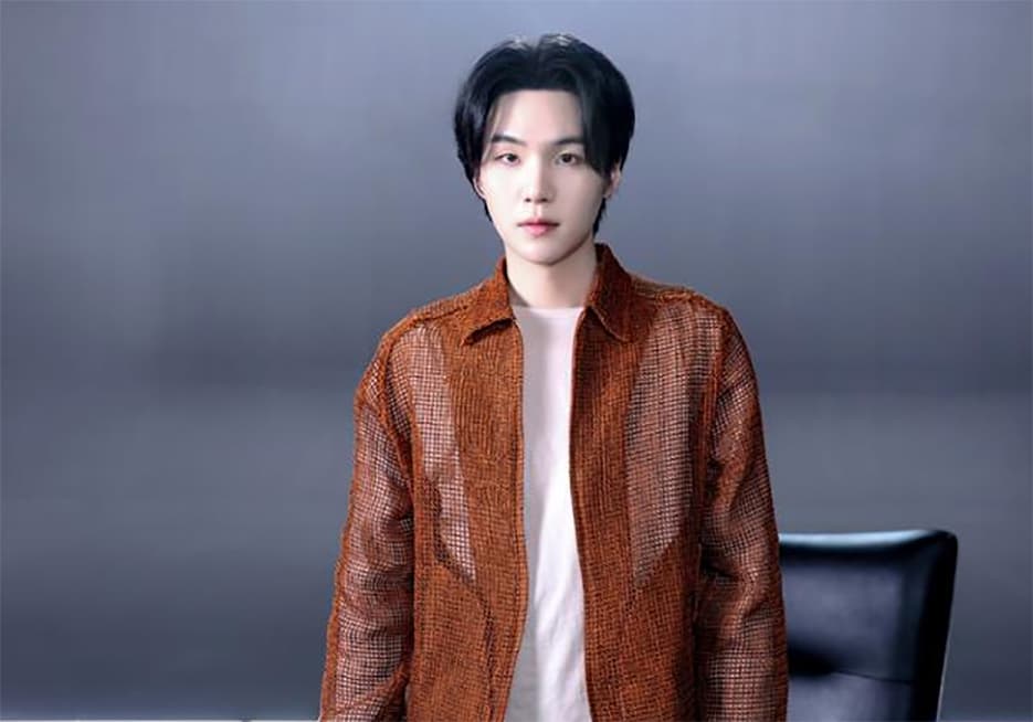 BTS member Suga begins mandatory military service