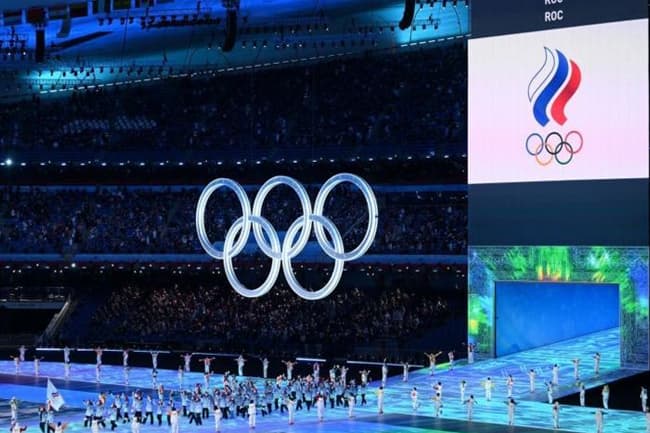 Paris 2024: Olympic federations ask IOC to allow Russian & Belarusian athletes to compete as neutrals
