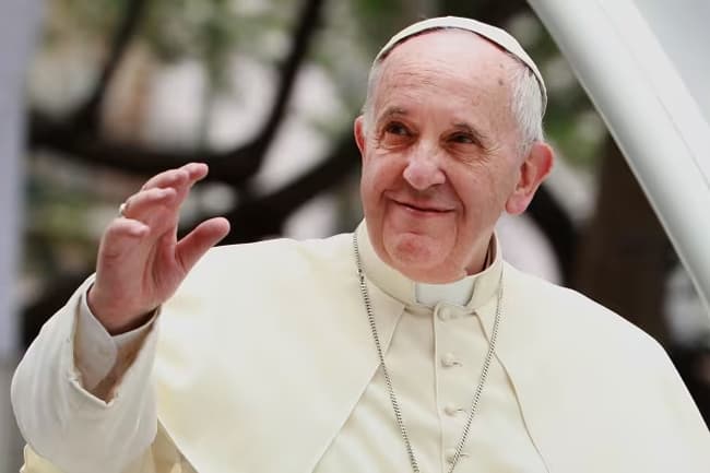Vatican approves blessings for same-sex couples in landmark ruling