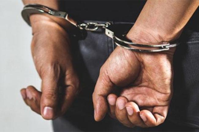 Two retired army officers arrested for illegally  recruiting Sri Lankans for Russian forces