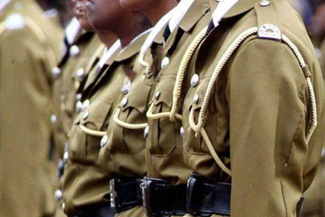 Prison officers warned against engaging in trade union action