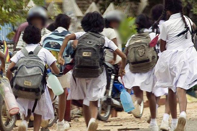 China’s fabric grant for 2025 school uniforms receives approval