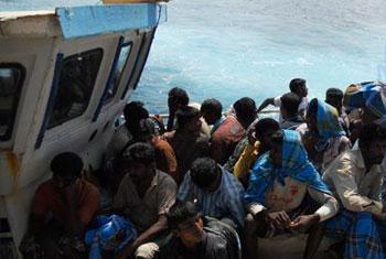 Navy arrests 109 en route to Australia