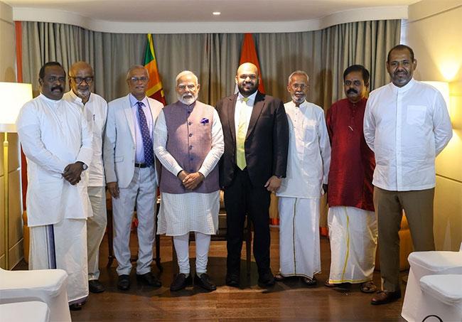 Modi meets delegation of Tamil leaders in Sri Lanka