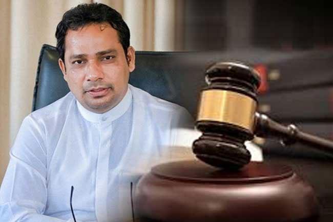 Ex-State Minister Viyalendran released after meeting bail conditions