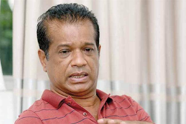 Minister Lal Kantha insists no VIP treatment at ‘Siri Dalada Wandanawa’ exposition