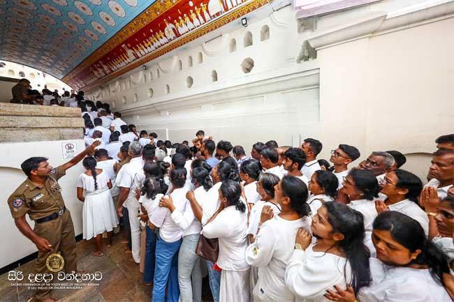 Historic ‘Siri Dalada Wandanawa’ draws to a close