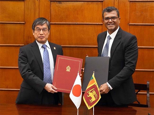 Japan agrees to continue granting scholarships to Sri Lankan public sector workers