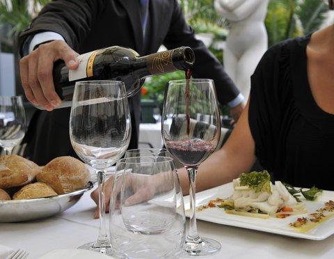 Wine & Dine stylishly at Spoons
