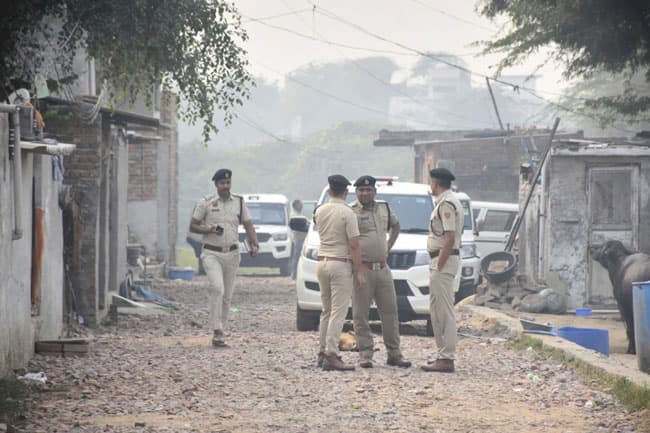 India arrests suspect in New Delhi car blast that killed 10