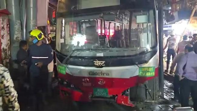 4 dead, 9 injured after bus hits pedestrians in Mumbai’s Bhandup