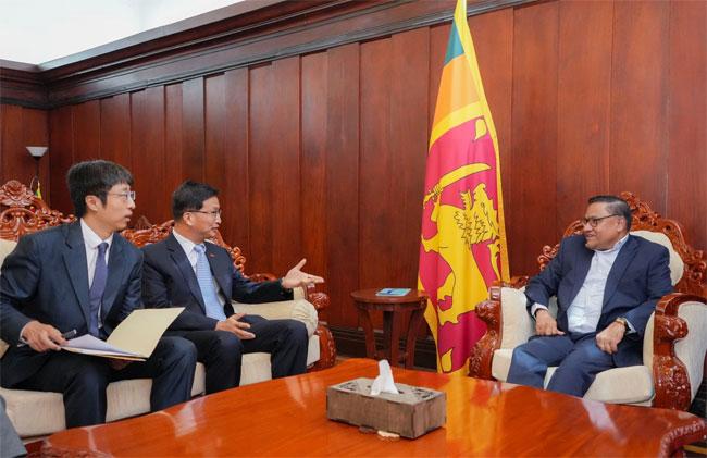 China pledges multi-faceted post-disaster support to Sri Lanka
