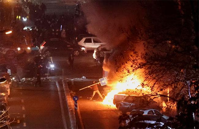 Iran official says 2,000 people have been killed in unrest