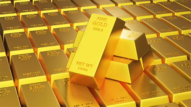 Gold hits record above $5,100 as geopolitics drive safe‑haven rush