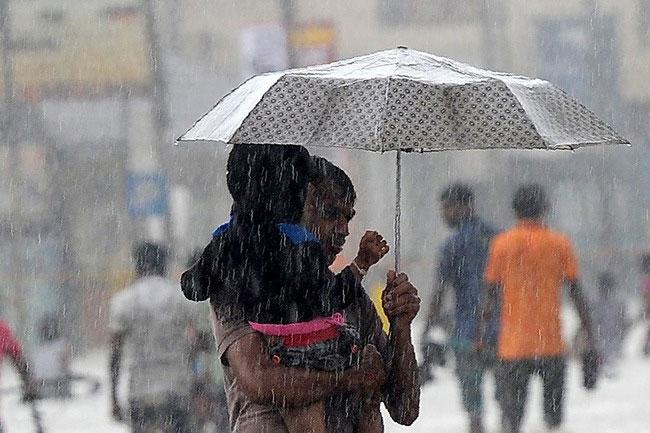 Few showers expected in parts of the island today 