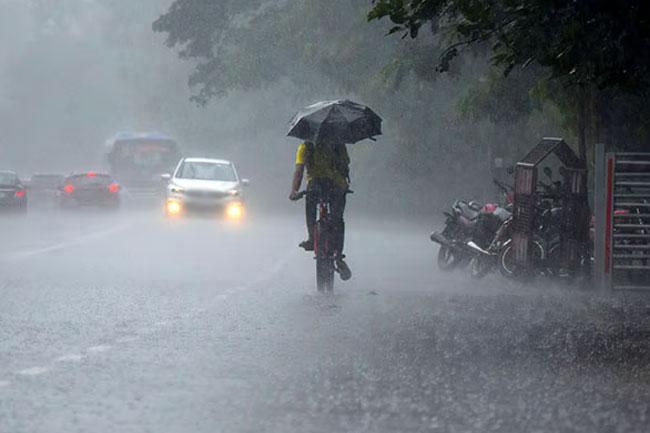 Fairly heavy showers expected in parts of the island today