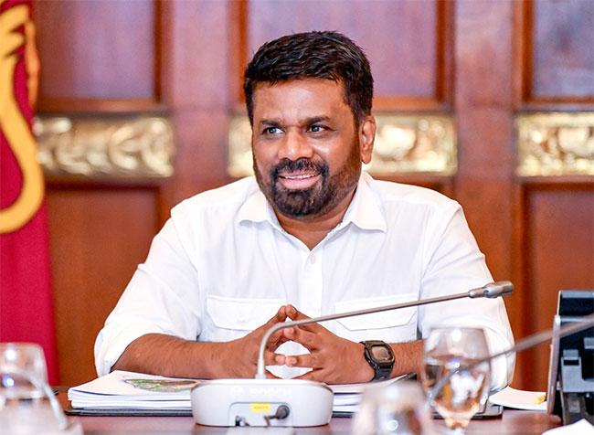 Govt. plans to introduce Lanka Metro Transit bus service – President