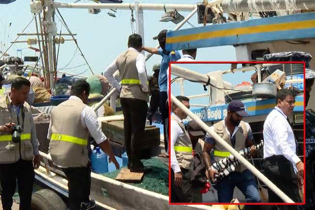 Over 650kg of Ice & heroin, seized from fishing vessel escorted to Dikkovita Harbour