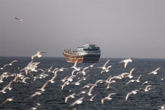 Iran considers levying transit fees on ships in Hormuz Strait, lawmaker says