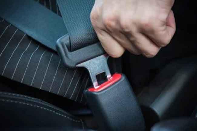 Enforcement of mandatory seat belts law for vehicles using expressways postponed 