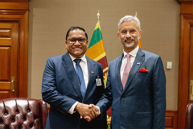 FM Vijitha Herath, India’s Jaishankar hold talks on impact of regional tensions