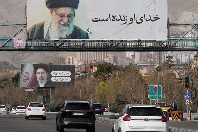 Iran still reviewing US proposal despite negative initial response, senior Iranian official says