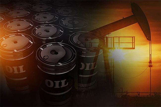Global oil prices, which had climbed on Thursday, drop after Trump’s latest comments