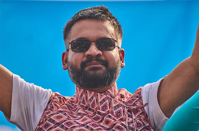 Nepal to swear in ex-rapper as new prime minister