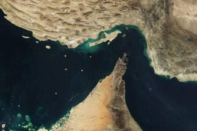 Iranian plan to impose tolls on Strait of Hormuz approved - state media