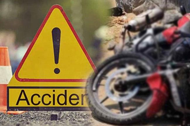 One killed in head-on motorcycle collision in Horowpathana
