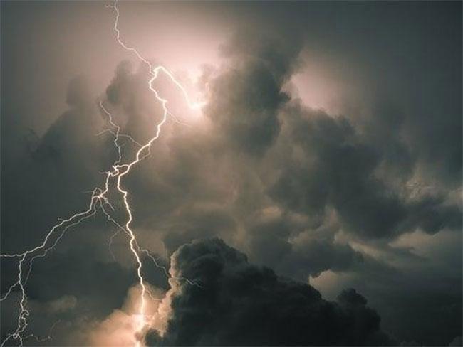 Advisory issued for severe lightning