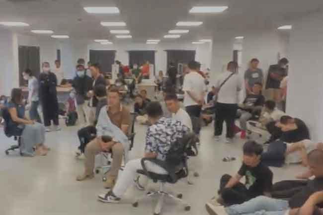 Around 120 foreign nationals arrested over illegal financial operations in Rajagiriya