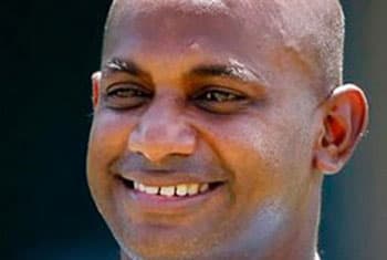 It is foolish to even think of fighting BCCI - Jayasuriya