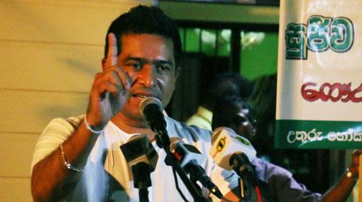 I will quit politics if Mahinda gets a vote more than me – Sujeewa 