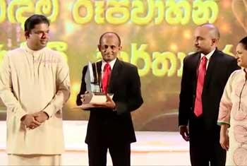 Ada Derana wins award at Sumathi Awards