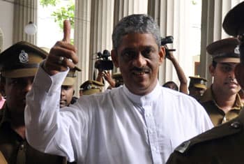 Fonseka granted conditional bail