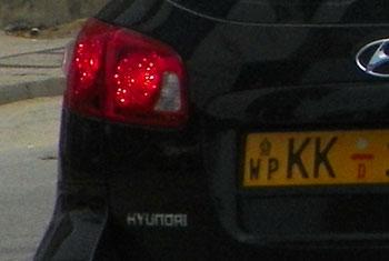Rs.25,000 fee to obtain English number plates