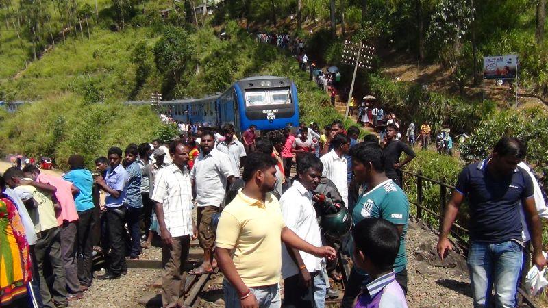 Talawakelle demonstrators call-off protest