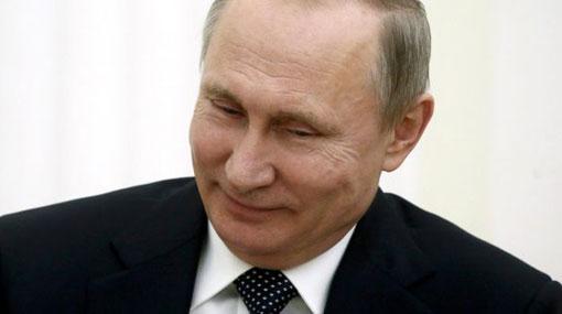 Trump Russia claims: FBI’s Comey confirms investigation of election ‘interference’