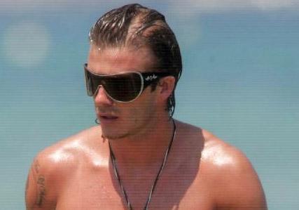 Lankan President offers spiritual healer help to Beckham