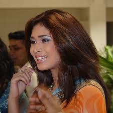 Anarkali invites entire opposition to join the govt