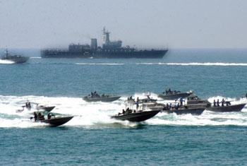 Navy sailor missing after boat mishap during victory parade