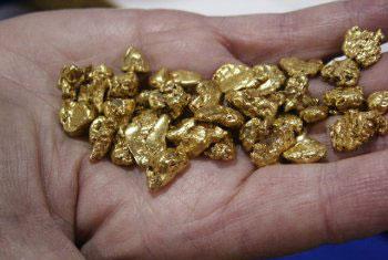 Man arrested with gold worth Rs 4.2 million at BIA